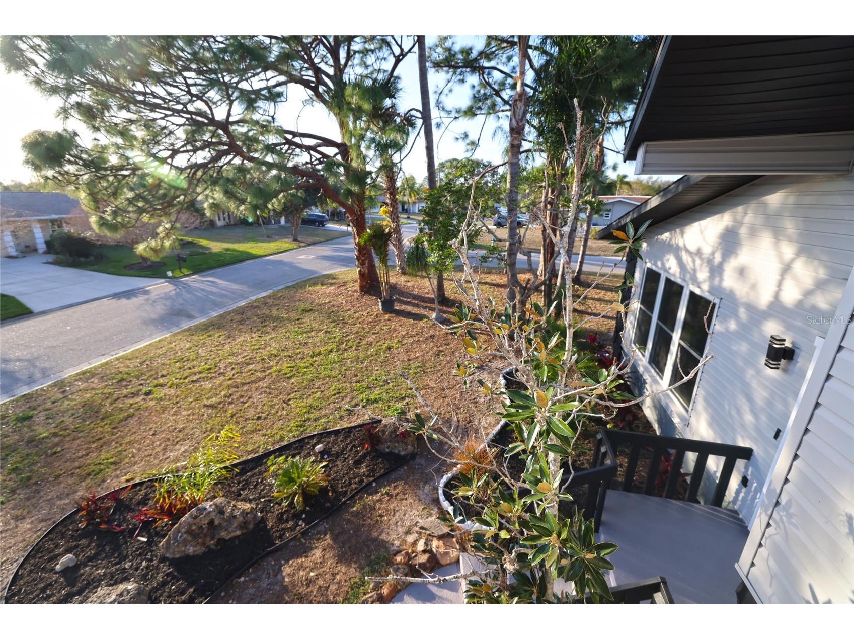 5667 Creekwood Drive Sarasota FL 34233 A4683396 image11