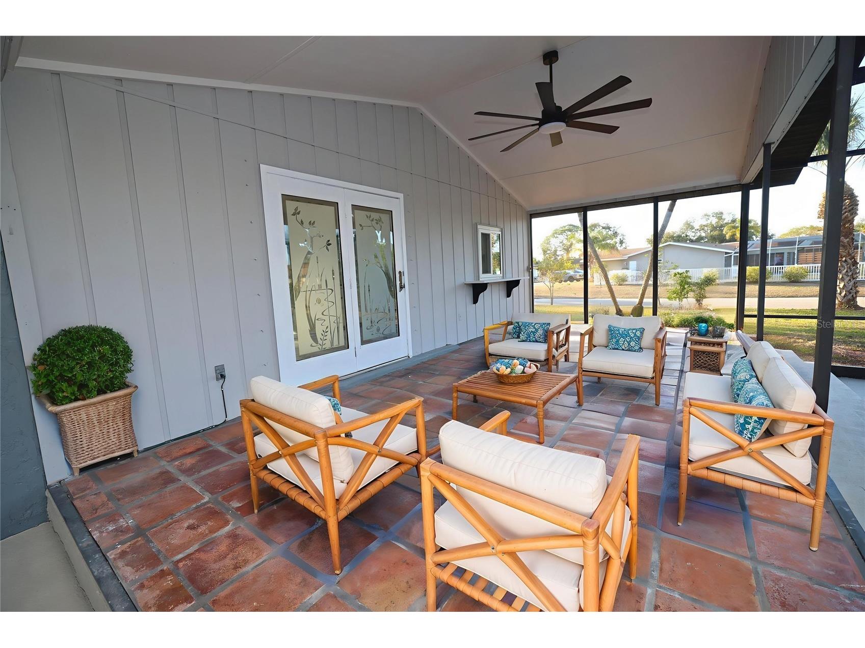 5667 Creekwood Drive Sarasota FL 34233 A4683396 image13