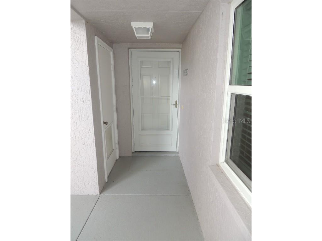 5667 Sheffield Greene Circle #59 Sarasota FL 34235 A4667845 image3