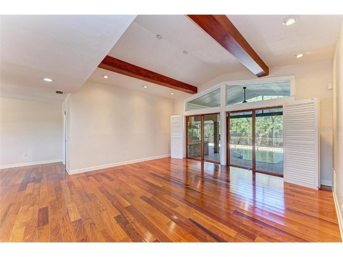 5668 Country Lakes Drive Sarasota FL 34243 A4673090 image20