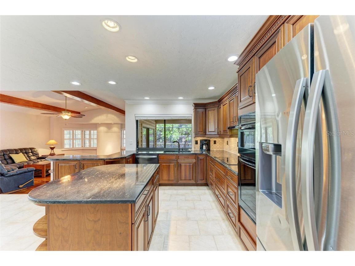 5668 Country Lakes Drive Sarasota FL 34243 A4673090 image21