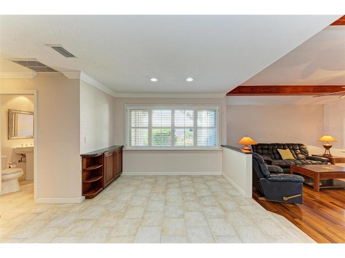 5668 Country Lakes Drive Sarasota FL 34243 A4673090 image26