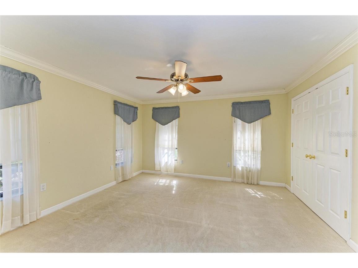 5668 Country Lakes Drive Sarasota FL 34243 A4673090 image42