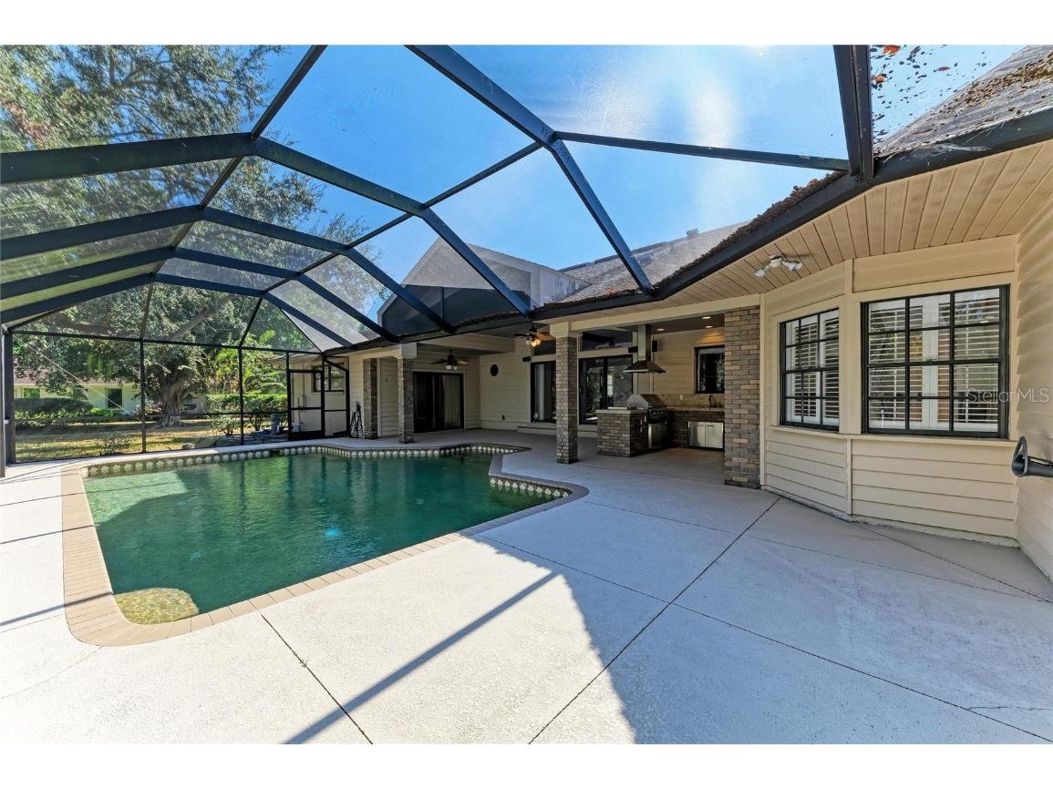 5668 Country Lakes Drive Sarasota FL 34243 A4673090 image61