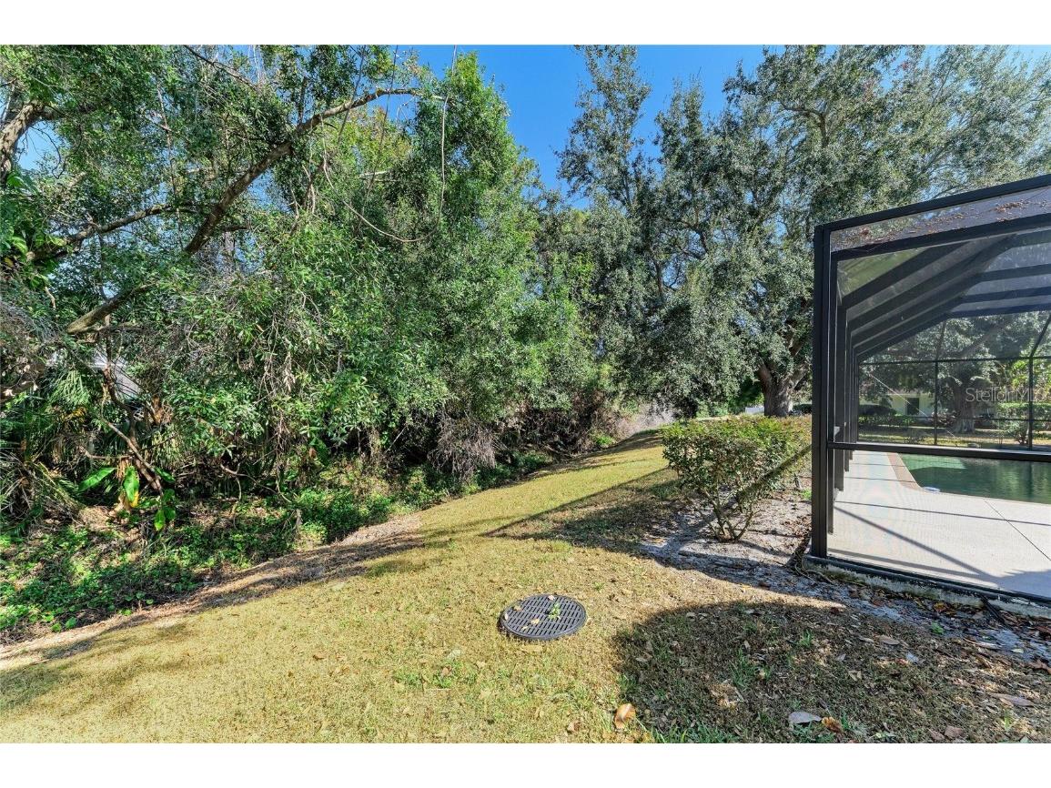 5668 Country Lakes Drive Sarasota FL 34243 A4673090 image63