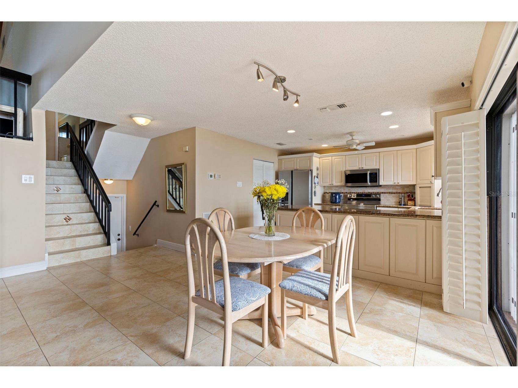 5668 Escondida Boulevard S Saint Petersburg FL 33715 TB8467736 image10