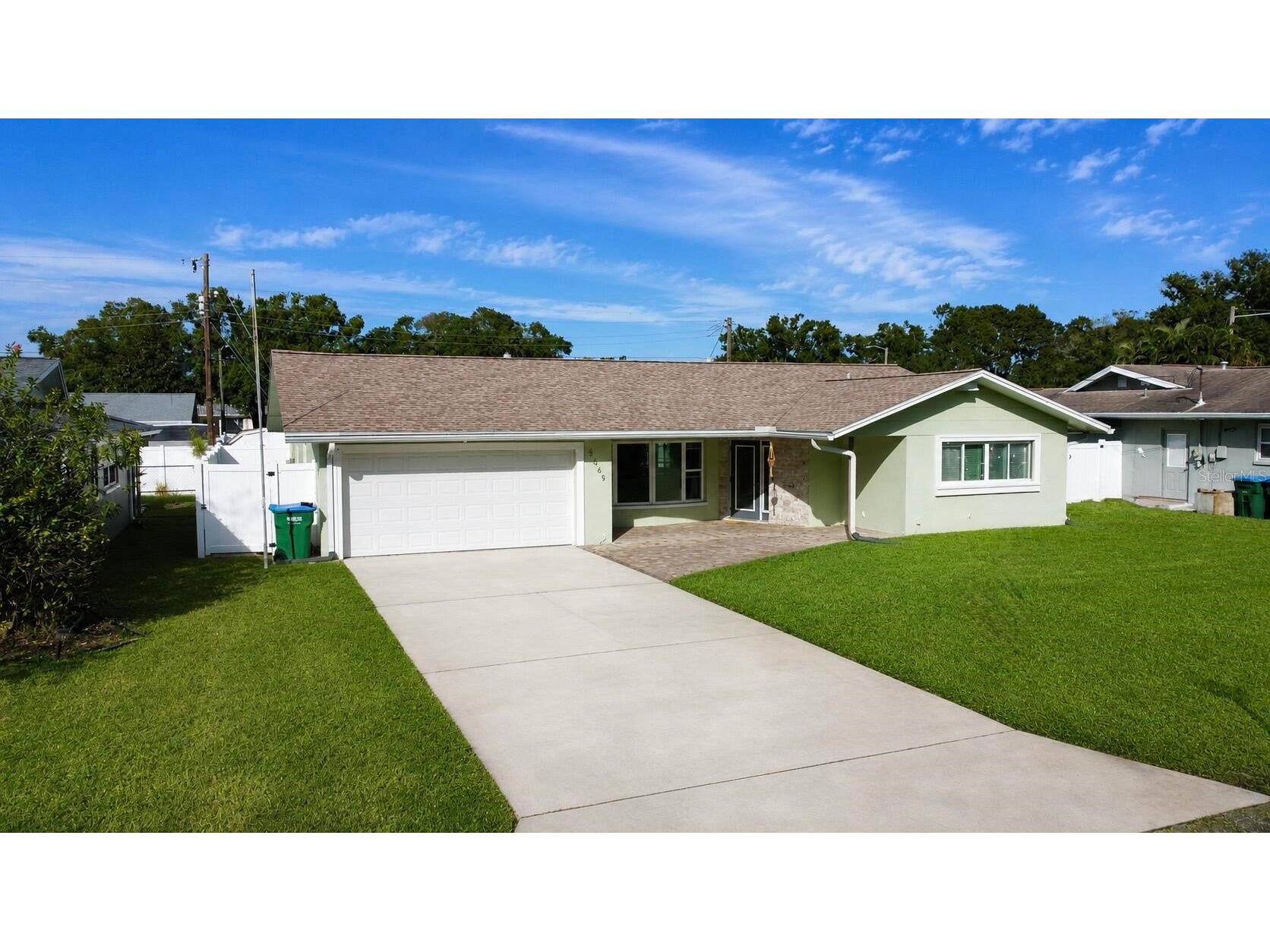 5669 45th Avenue N Kenneth City FL 33709 O6424851 image1