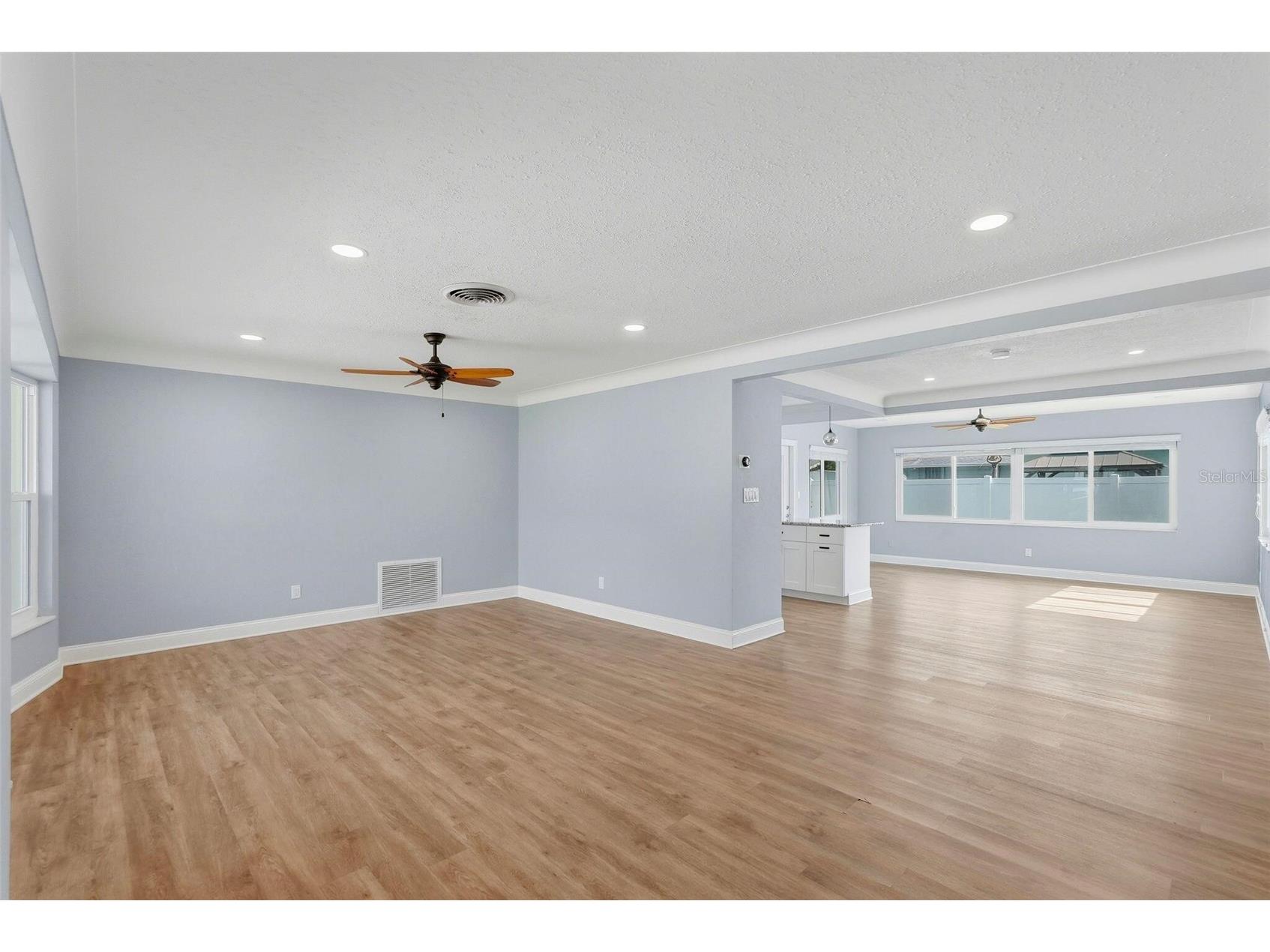 5669 45th Avenue N Kenneth City FL 33709 O6424851 image12