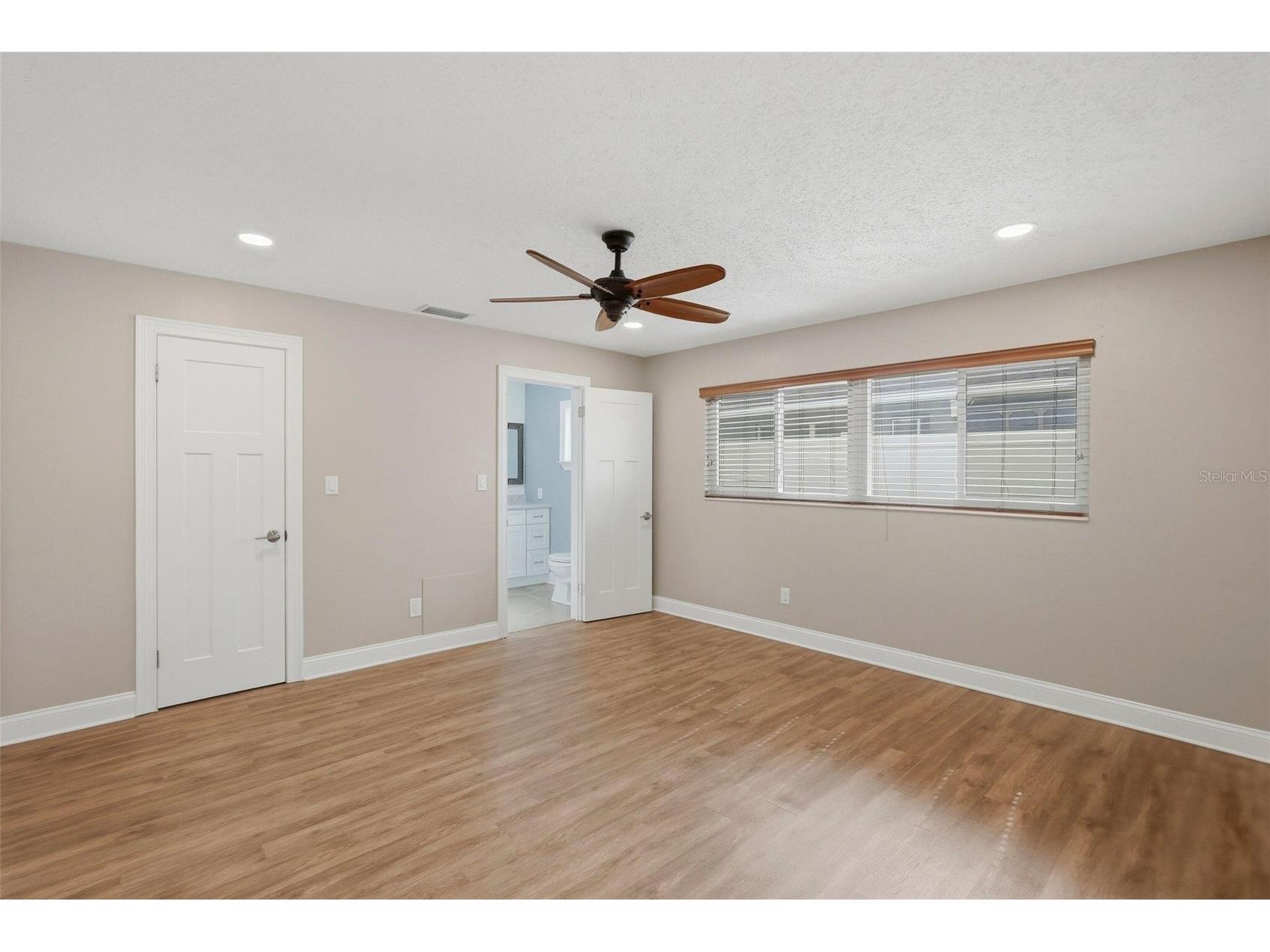 5669 45th Avenue N Kenneth City FL 33709 O6424851 image19