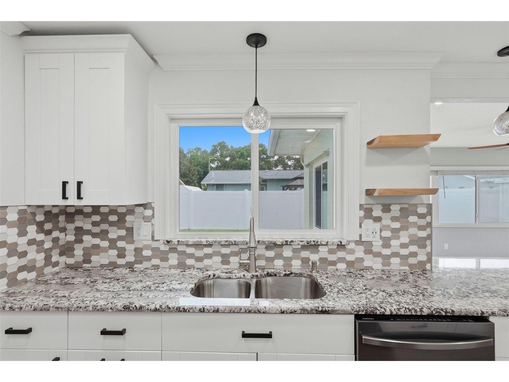 5669 45th Avenue N Kenneth City FL 33709 O6424851 image6