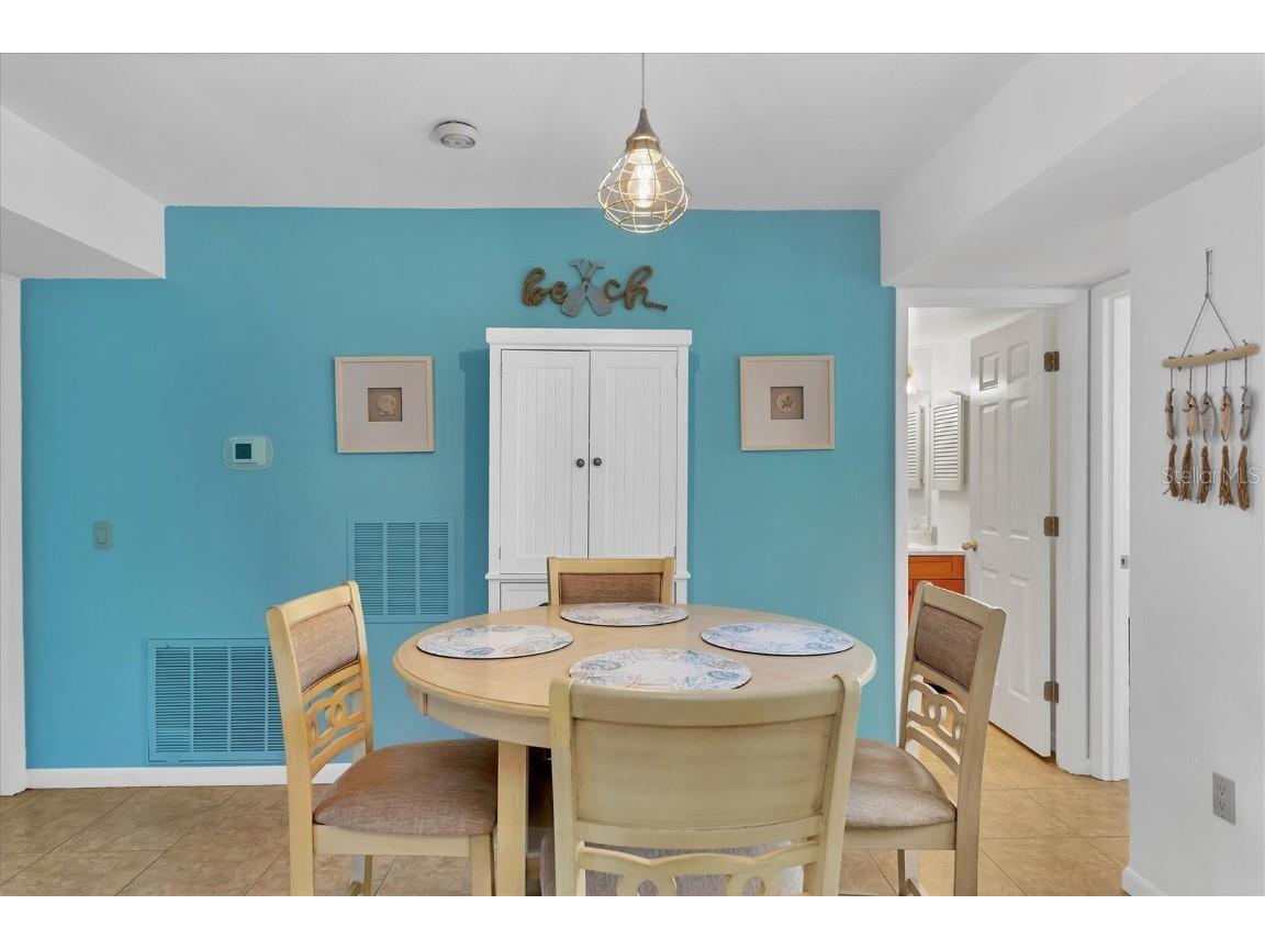 5669 Ashton Lake Drive #1 Sarasota FL 34231 A4645214 image11