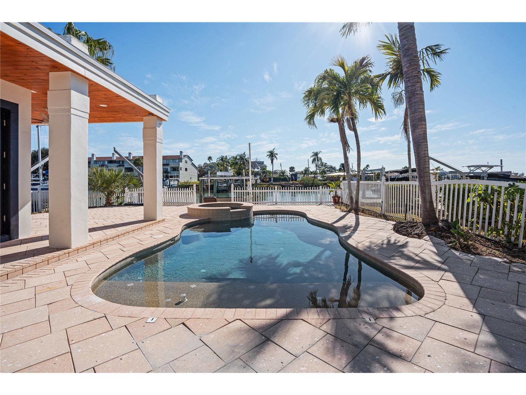 567 Baywood Drive S Dunedin FL 34698 TB8472730 image42