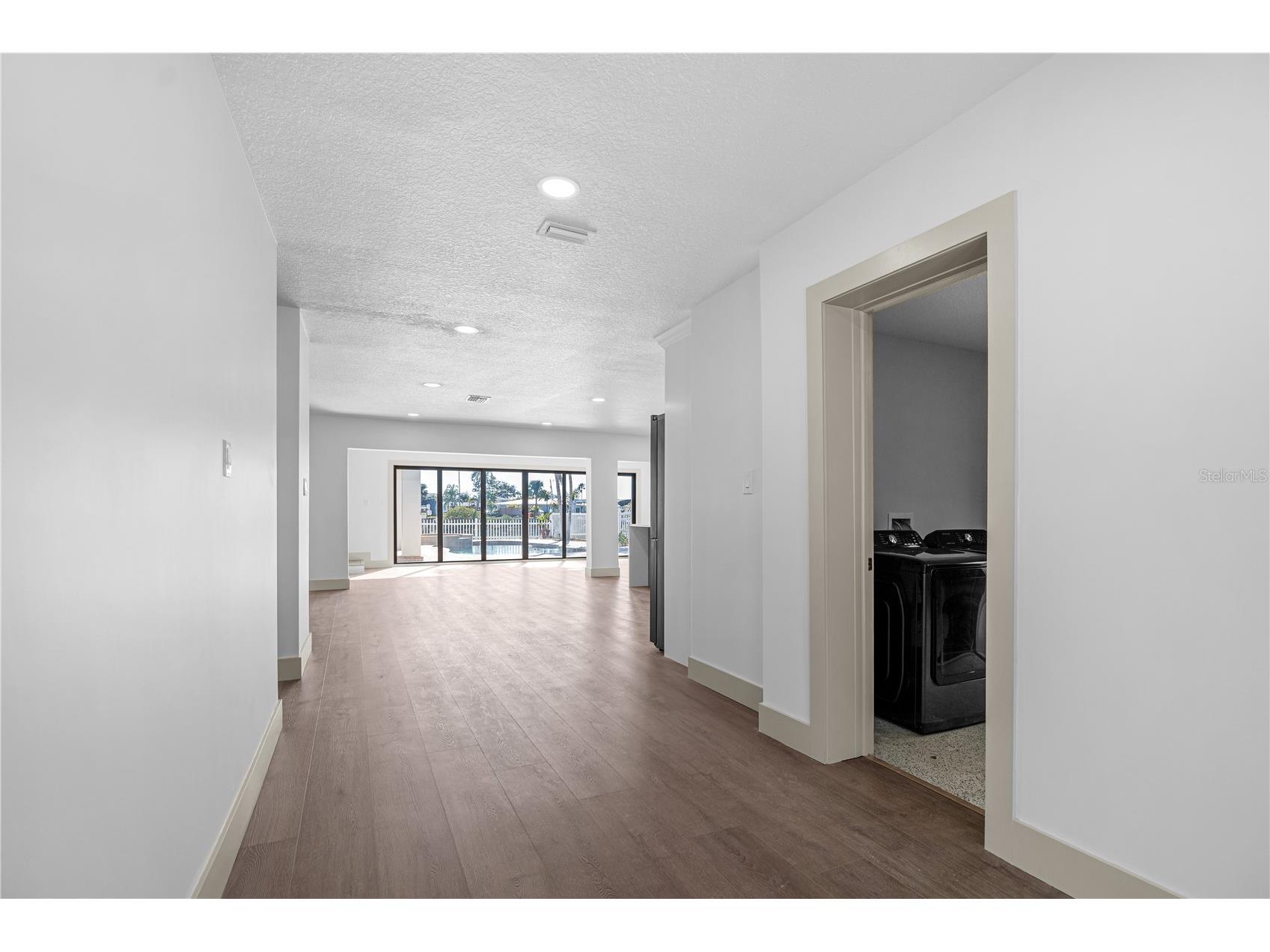 567 Baywood Drive S Dunedin FL 34698 TB8472730 image6