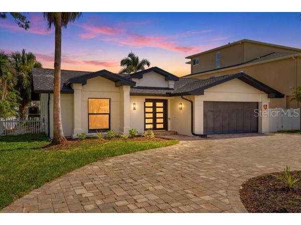 567 Baywood Drive S Dunedin FL 34698 TB8516915 image2