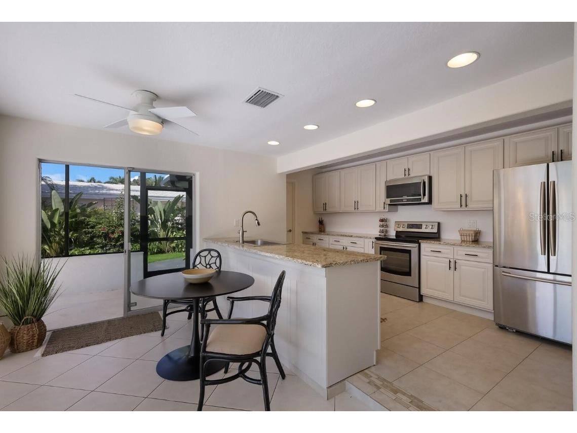 567 Bird Key Drive Sarasota FL 34236 A4662608 image13