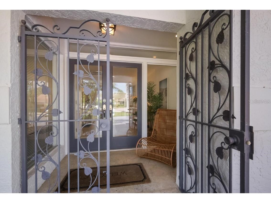 567 Bird Key Drive Sarasota FL 34236 A4662608 image4