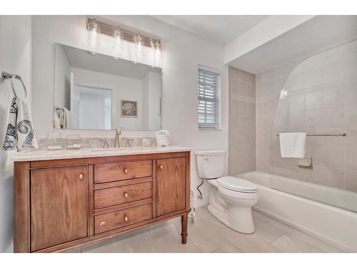 567 Venice Lane Sarasota FL 34242 A4670981 image28