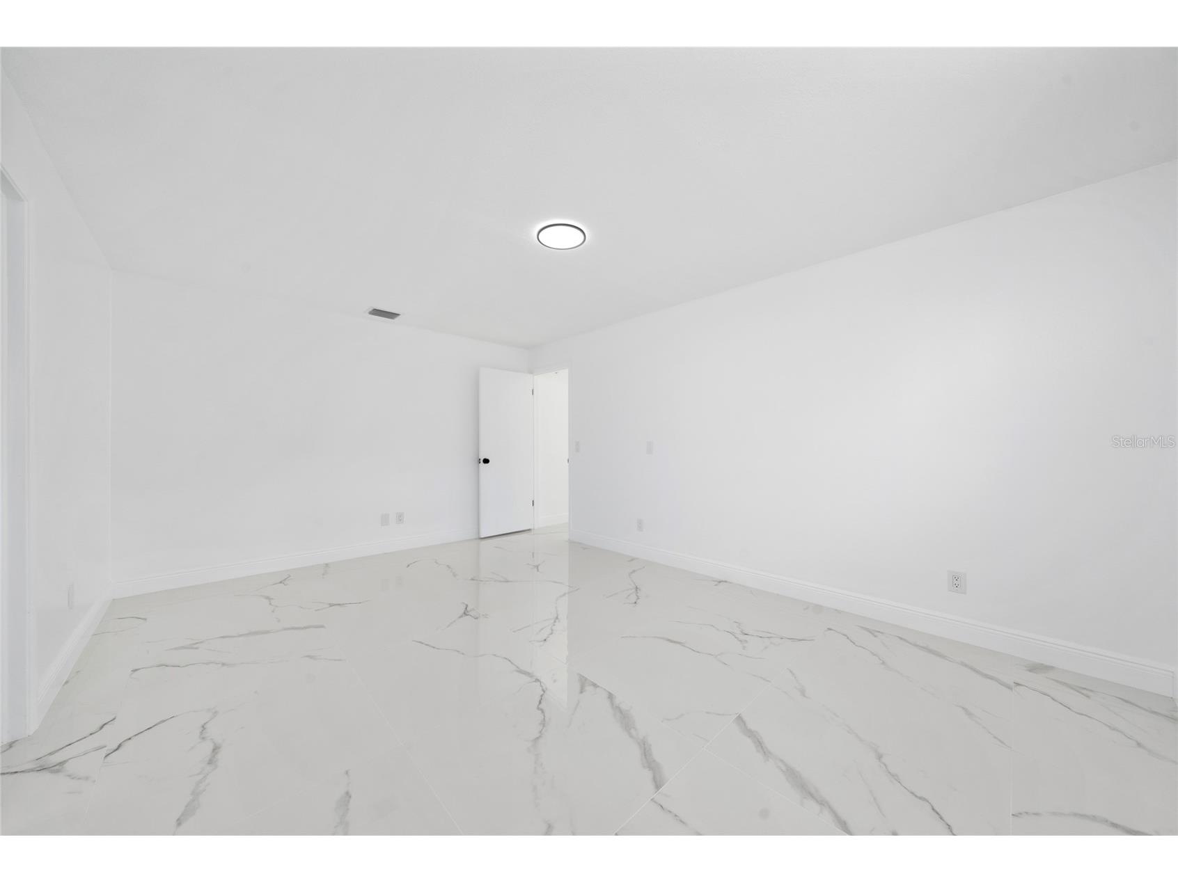 5670 Breckenridge Circle Orlando FL 32818 O6389334 image24