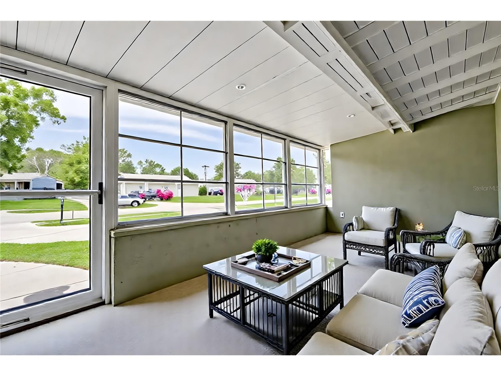 5672 62nd Way N Saint Petersburg FL 33709 TB8389774 image16