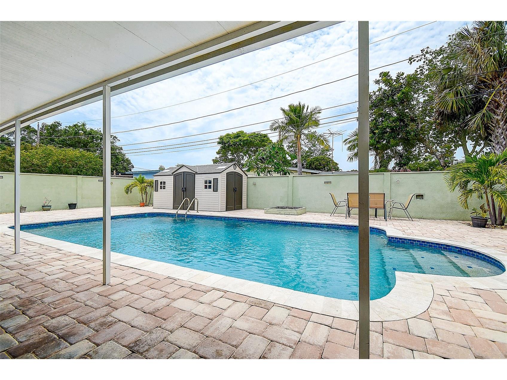 5672 62nd Way N Saint Petersburg FL 33709 TB8389774 image27