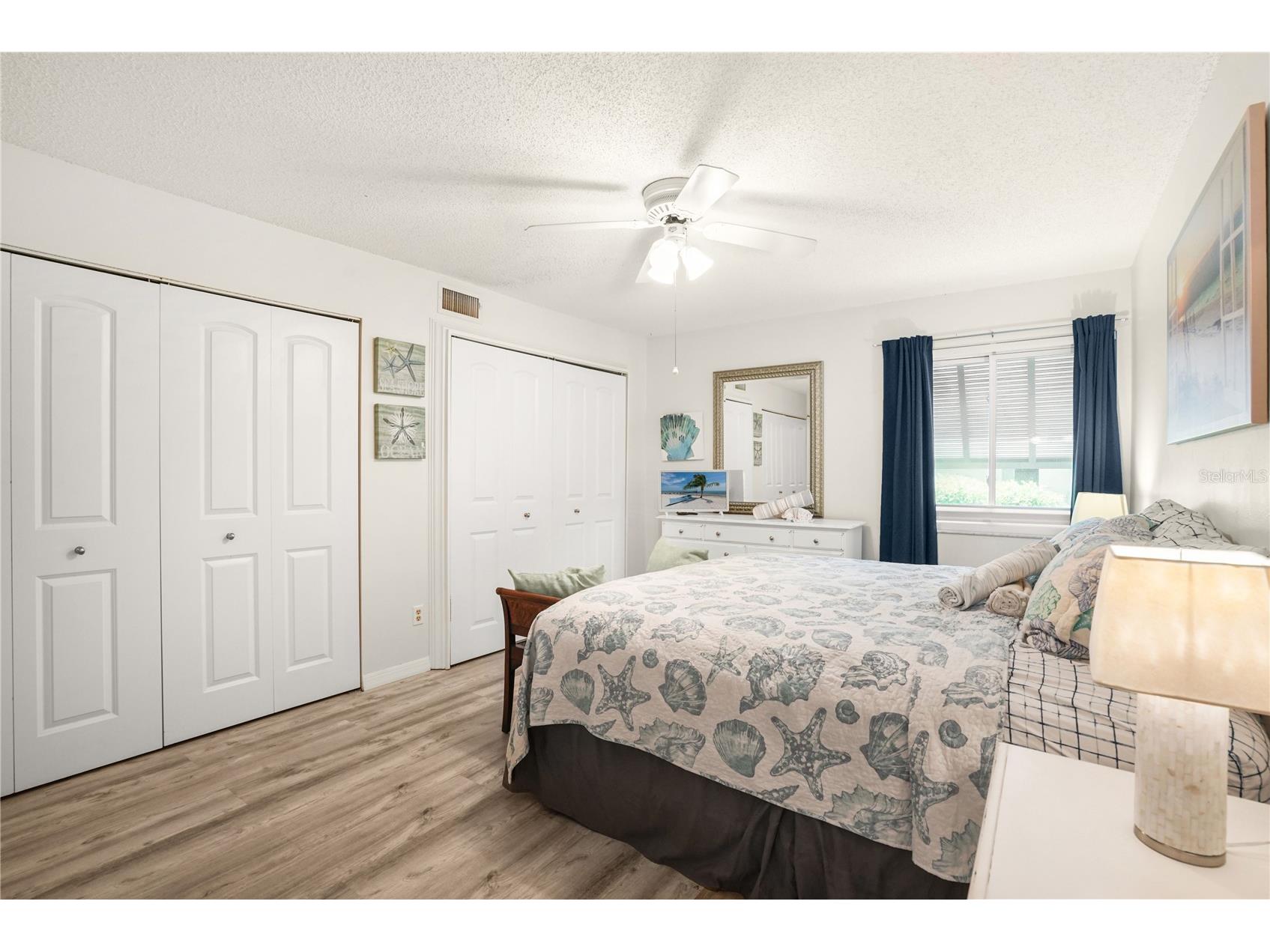 5673 Midnight Pass Road #201 Sarasota FL 34242 A4694956 image18