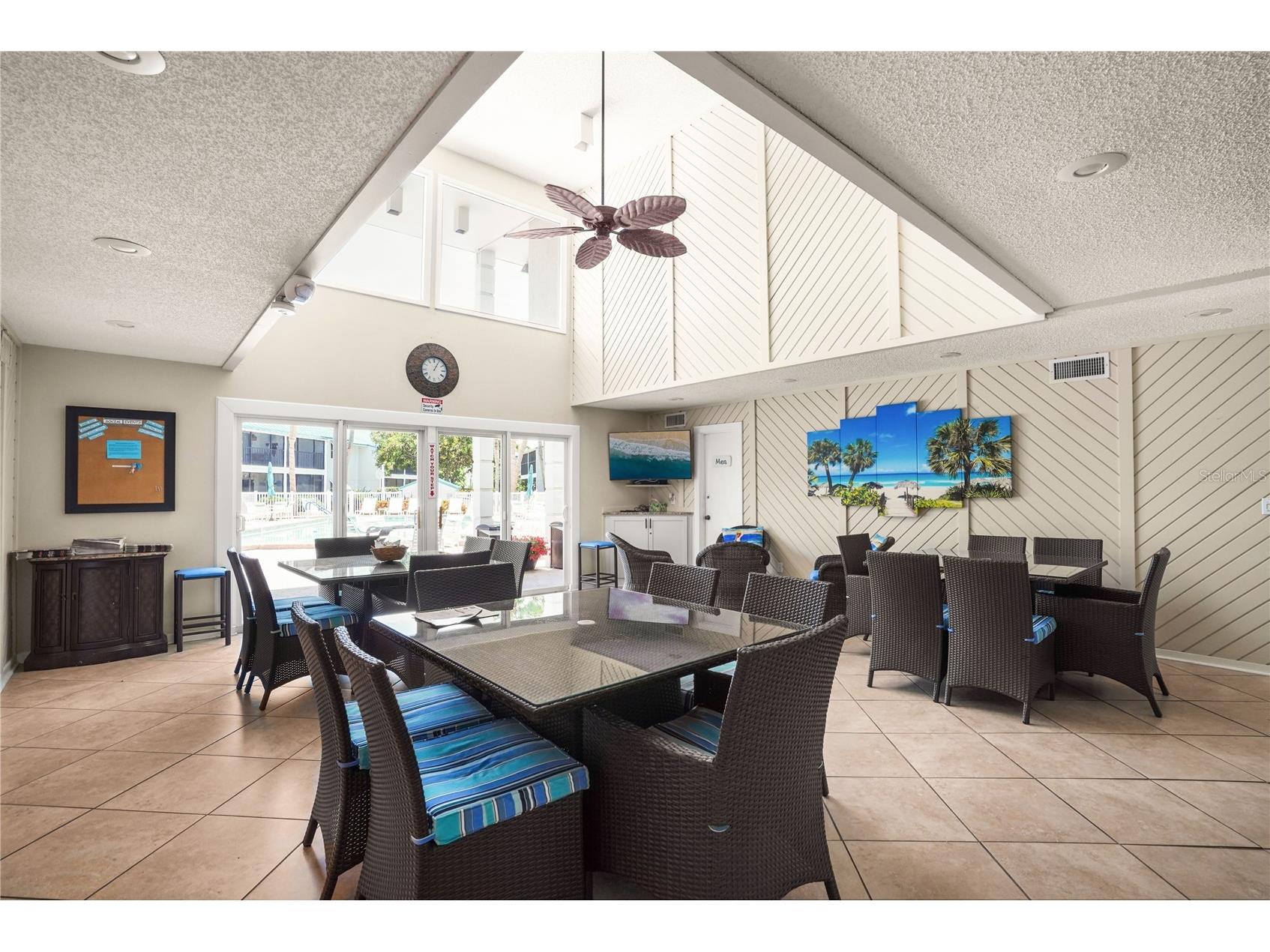 5673 Midnight Pass Road #201 Sarasota FL 34242 A4694956 image33