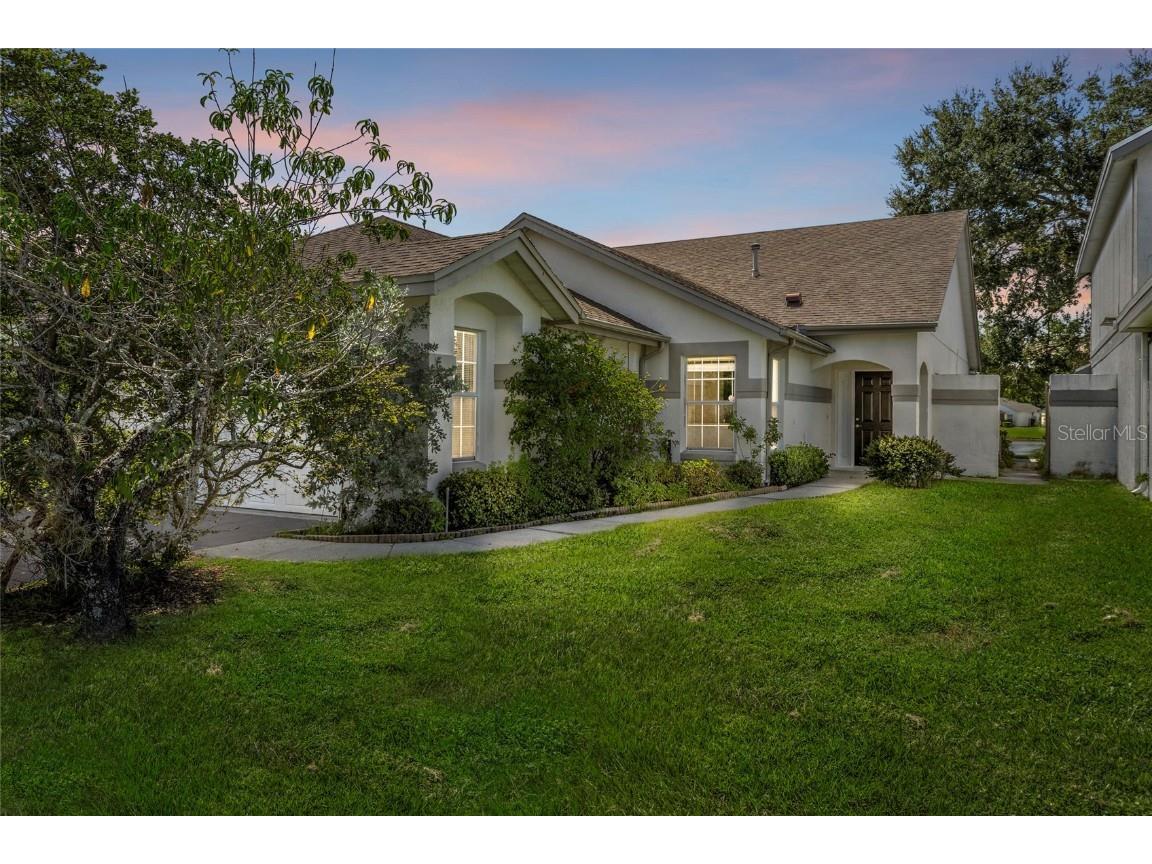 5673 Parkview Lake Drive Orlando FL 32821 - PARKVIEW LAKE O6336365 image1