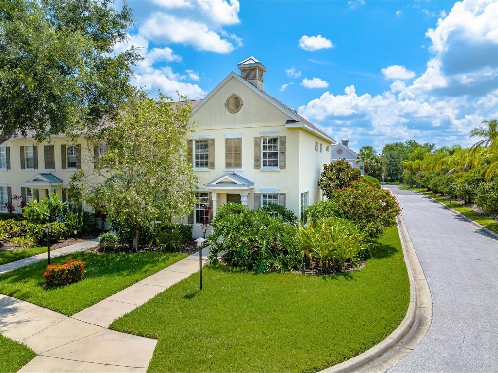 5673 Whitehead Street Bradenton FL 34203 - BRADEN RIVER A4572273 image1