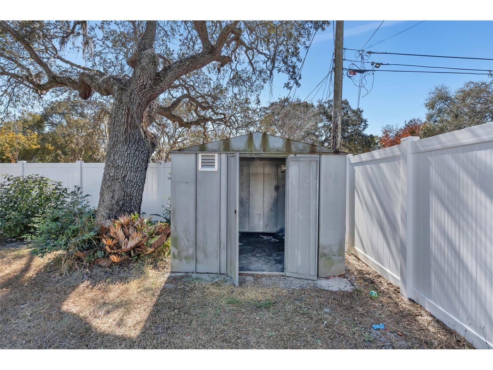 5674 Altec Court Orlando FL 32808 O6381483 image25