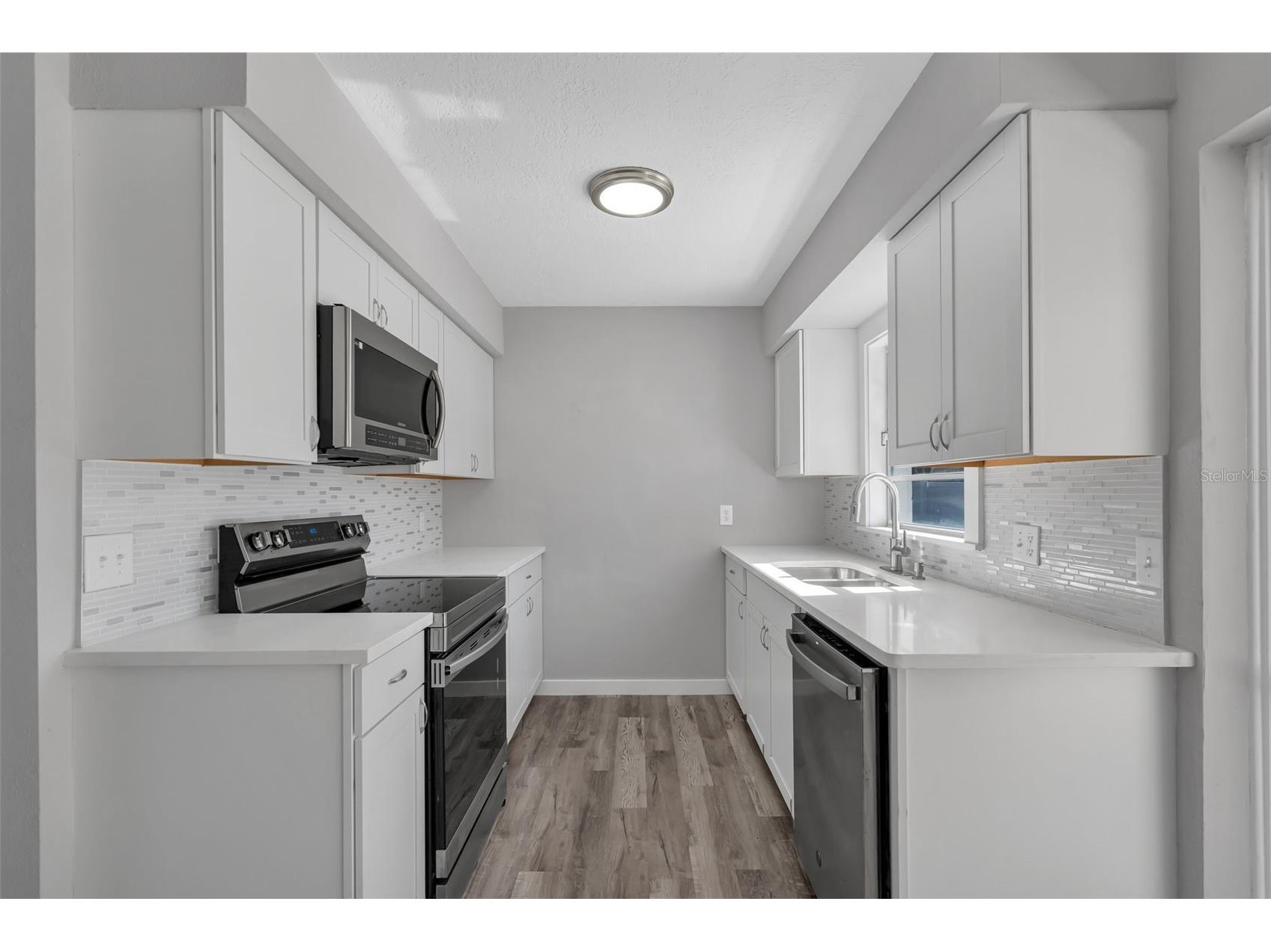 5674 Altec Court Orlando FL 32808 O6381483 image8