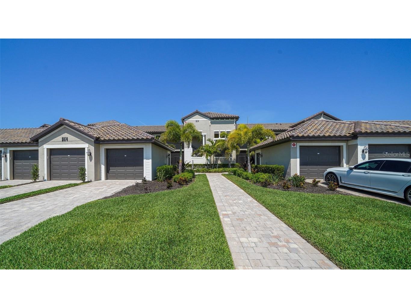 5674 Palmer Circle #202 Lakewood Ranch FL 34211 A4570211 image1