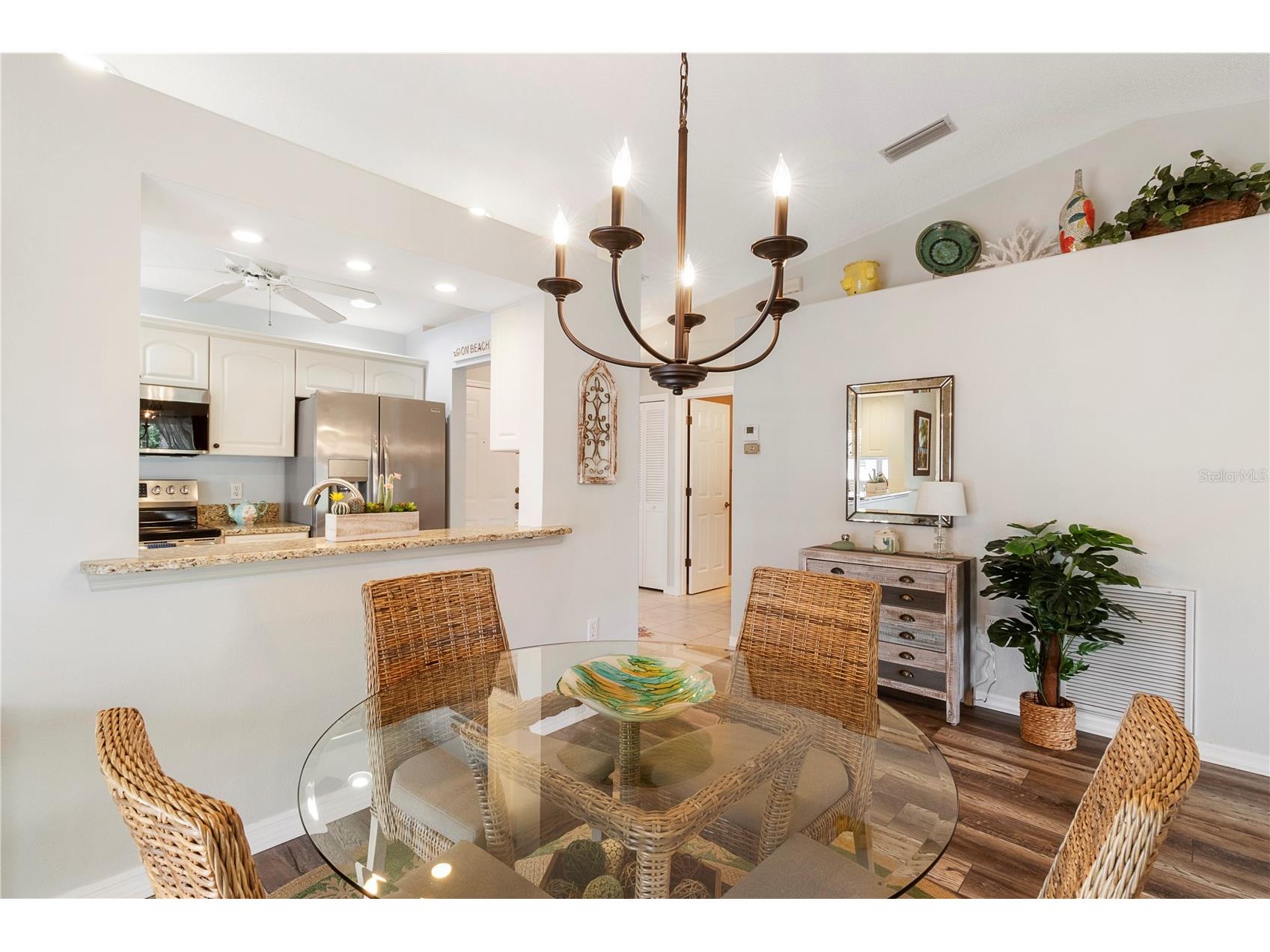 5674 Sheffield Greene Circle #74 Sarasota FL 34235 A4690755 image9