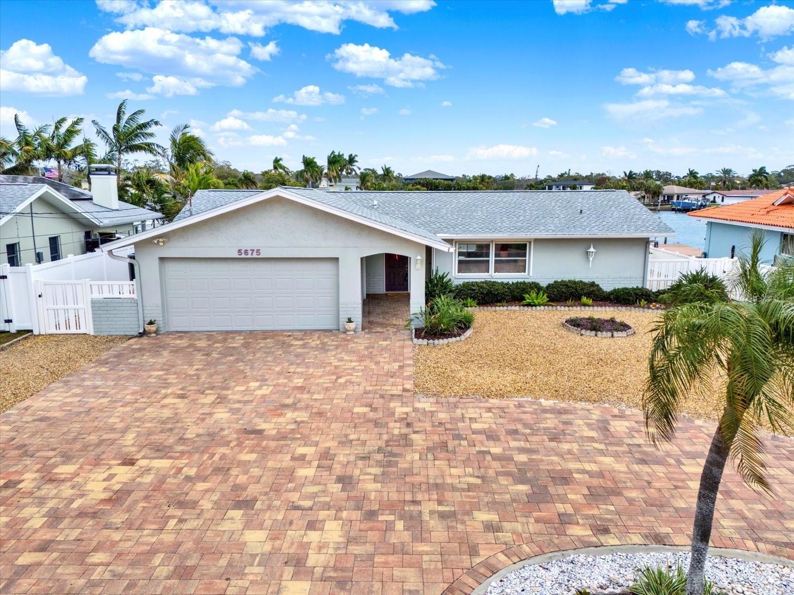 5675 Bayview Drive Seminole FL 33772 - INTRACOASTAL WATERWAY TB8466366 image1