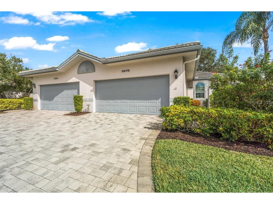 5675 Long Common Circle #16 Sarasota FL 34235 A4590101 image1