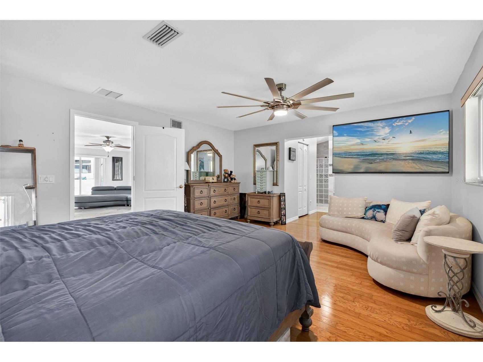 5676 Beneva Woods Circle Sarasota FL 34233 A4676417 image25