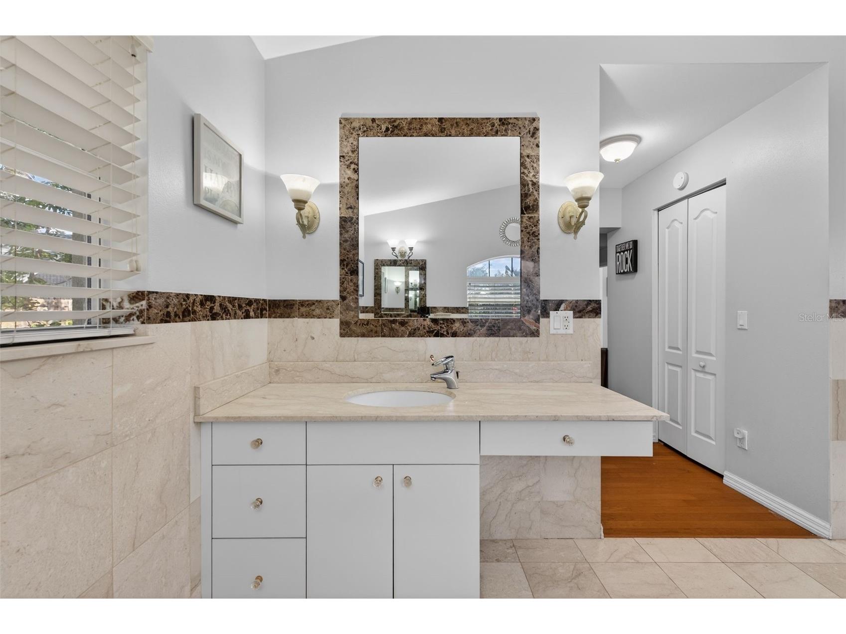 5676 Beneva Woods Circle Sarasota FL 34233 A4676417 image28