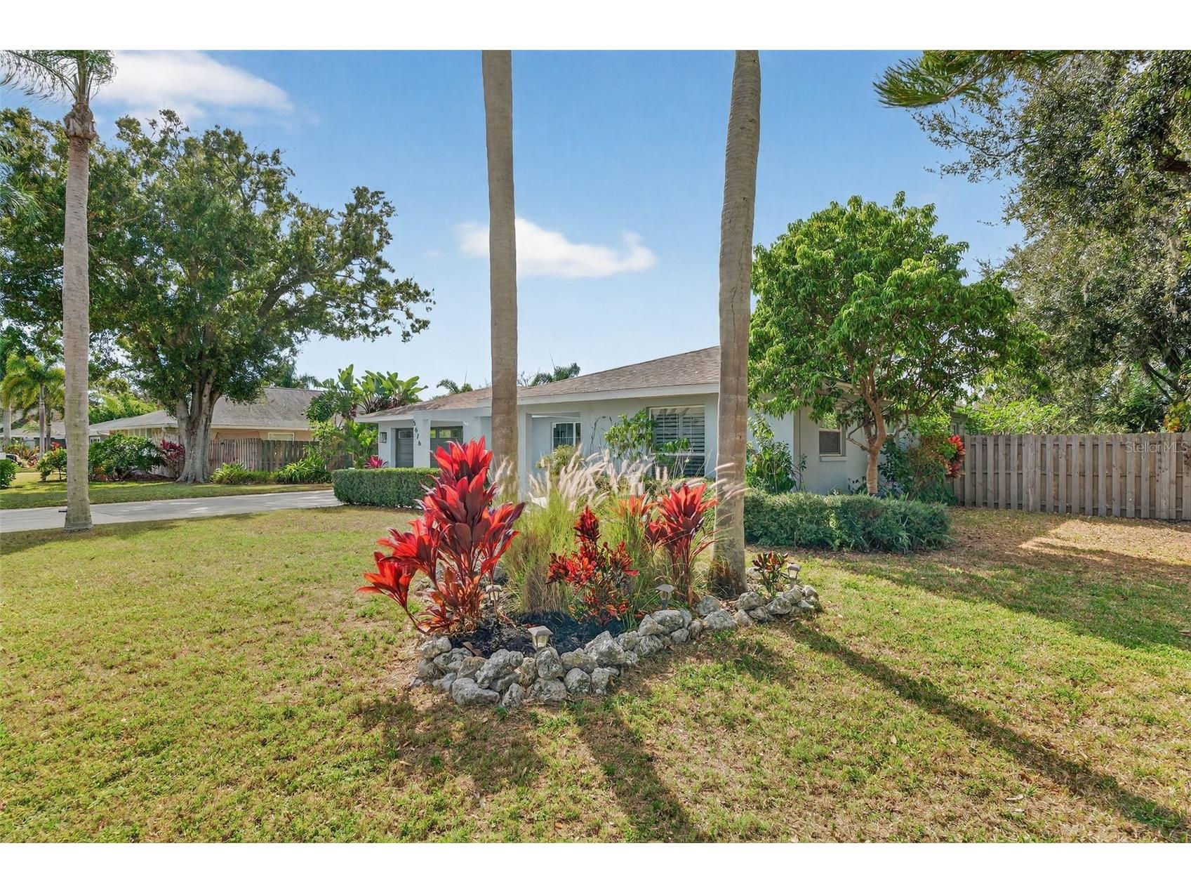 5676 Beneva Woods Circle Sarasota FL 34233 A4676417 image5