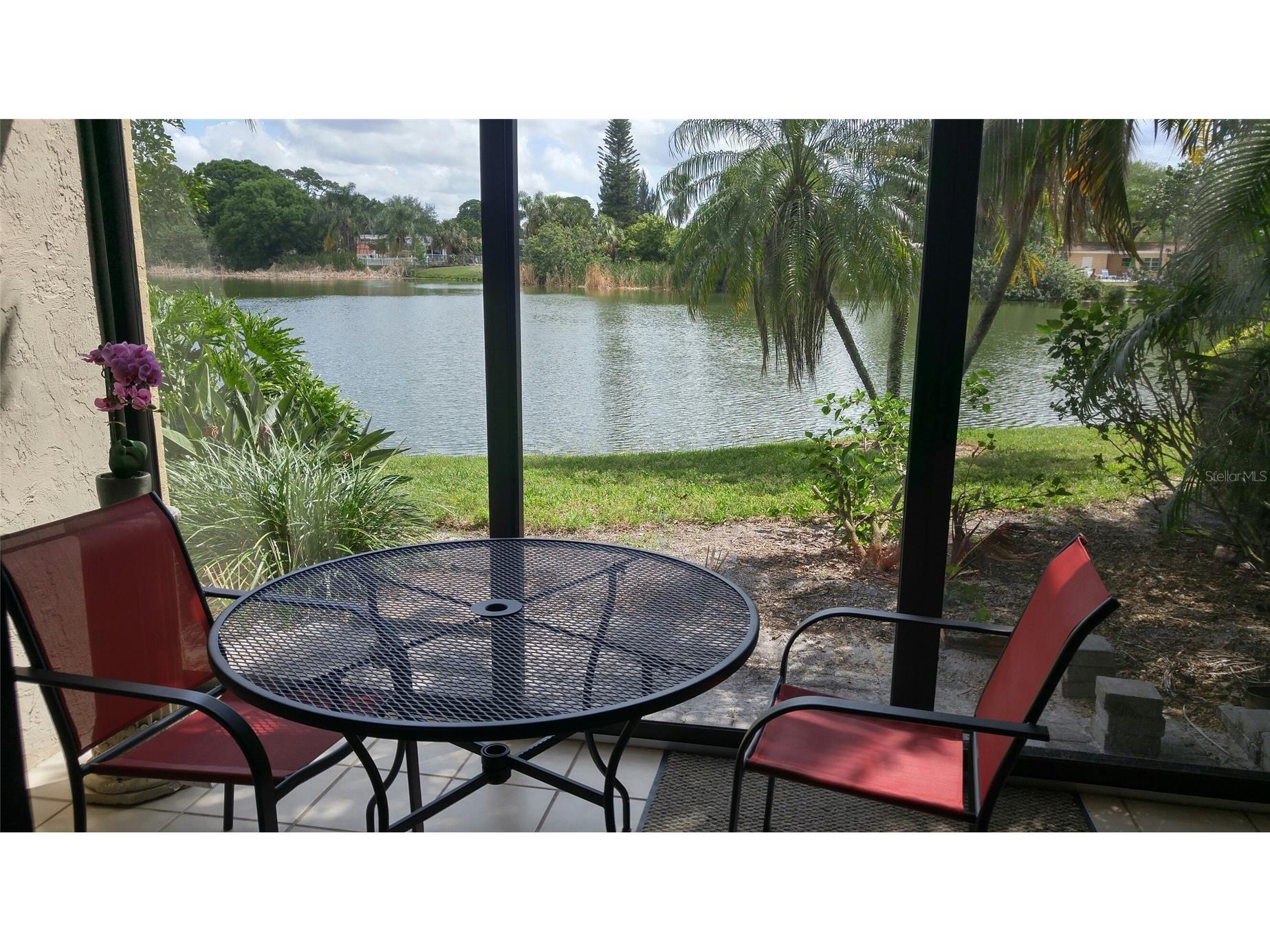 5677 Ashton Lake Drive #11 Sarasota FL 34231 A4687314 image4