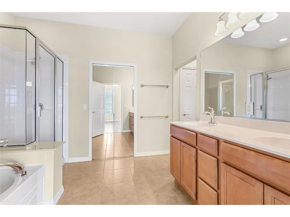 5677 Fossano Drive #506 Sarasota FL 34238 A4672931 image19