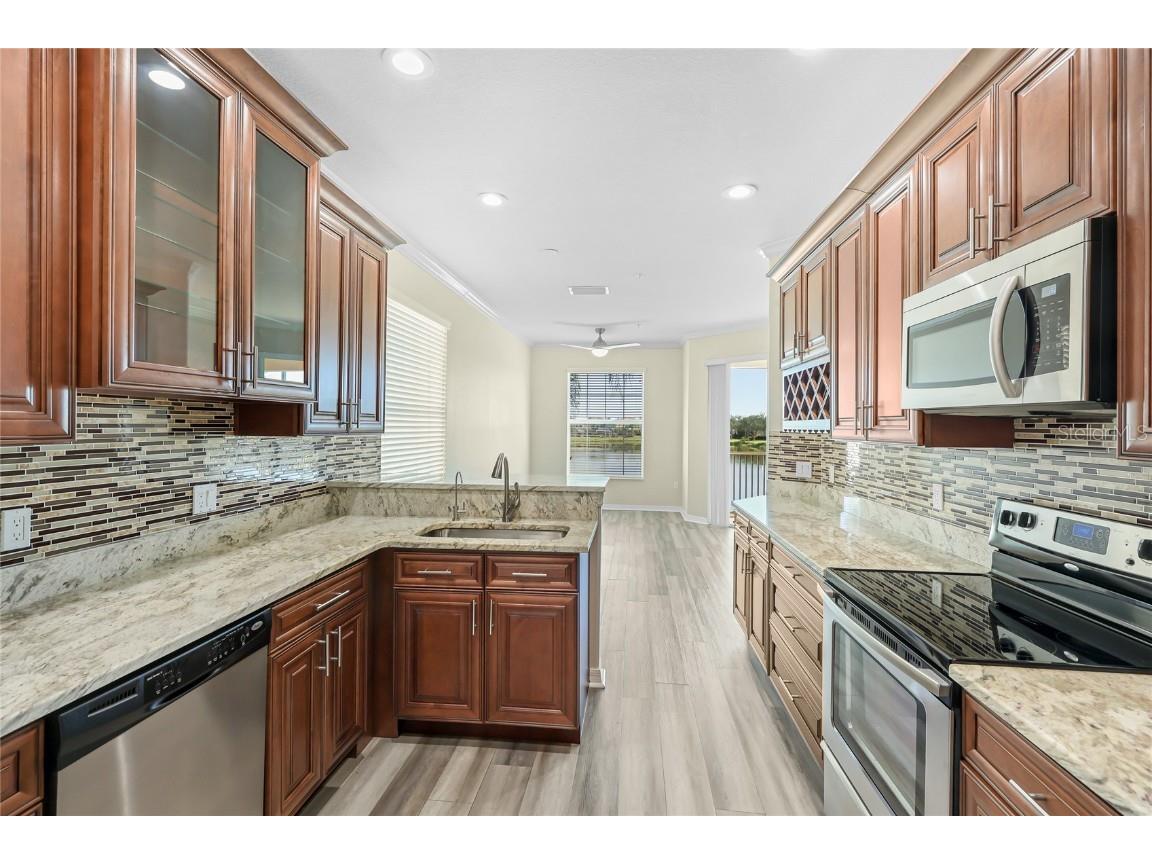 5677 Fossano Drive #506 Sarasota FL 34238 A4672931 image9