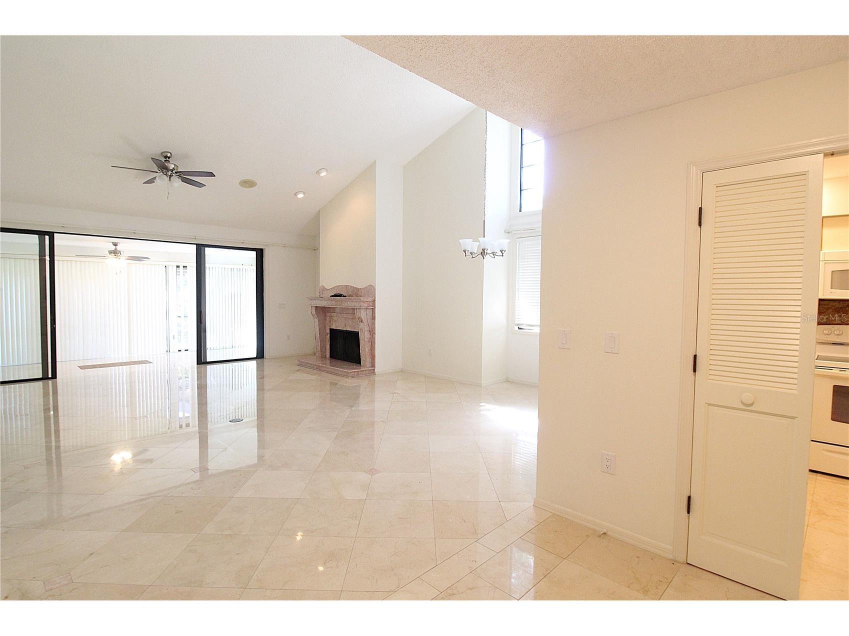 5677 Pipers Waite #41 Sarasota FL 34235 A4692798 image26