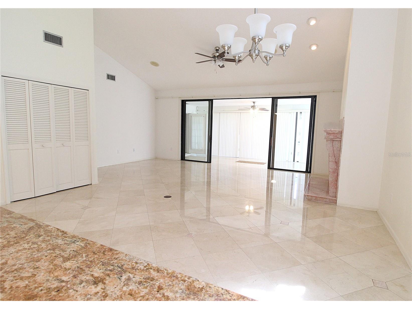 5677 Pipers Waite #41 Sarasota FL 34235 A4692798 image8