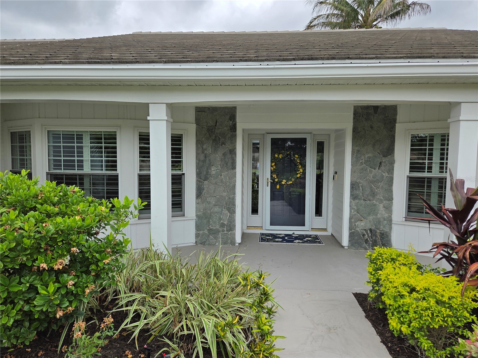 5679 Country Lakes Drive #7 Sarasota FL 34243 A4695502 image2