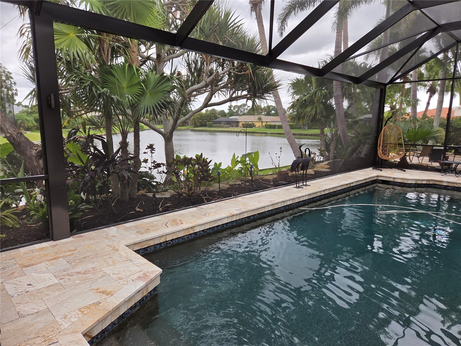 5679 Country Lakes Drive #7 Sarasota FL 34243 A4695502 image7