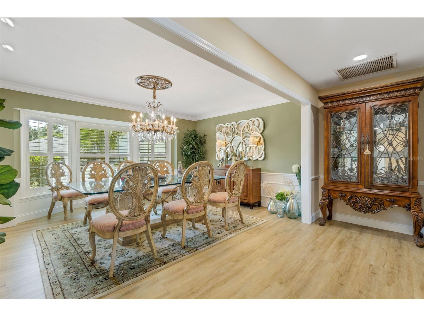 5679 Country Lakes Drive #7 Sarasota FL 34243 A4695502 image8