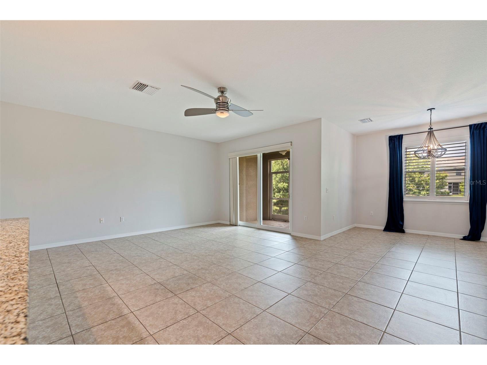 568 53rd Avenue N Saint Petersburg FL 33703 TB8507177 image14