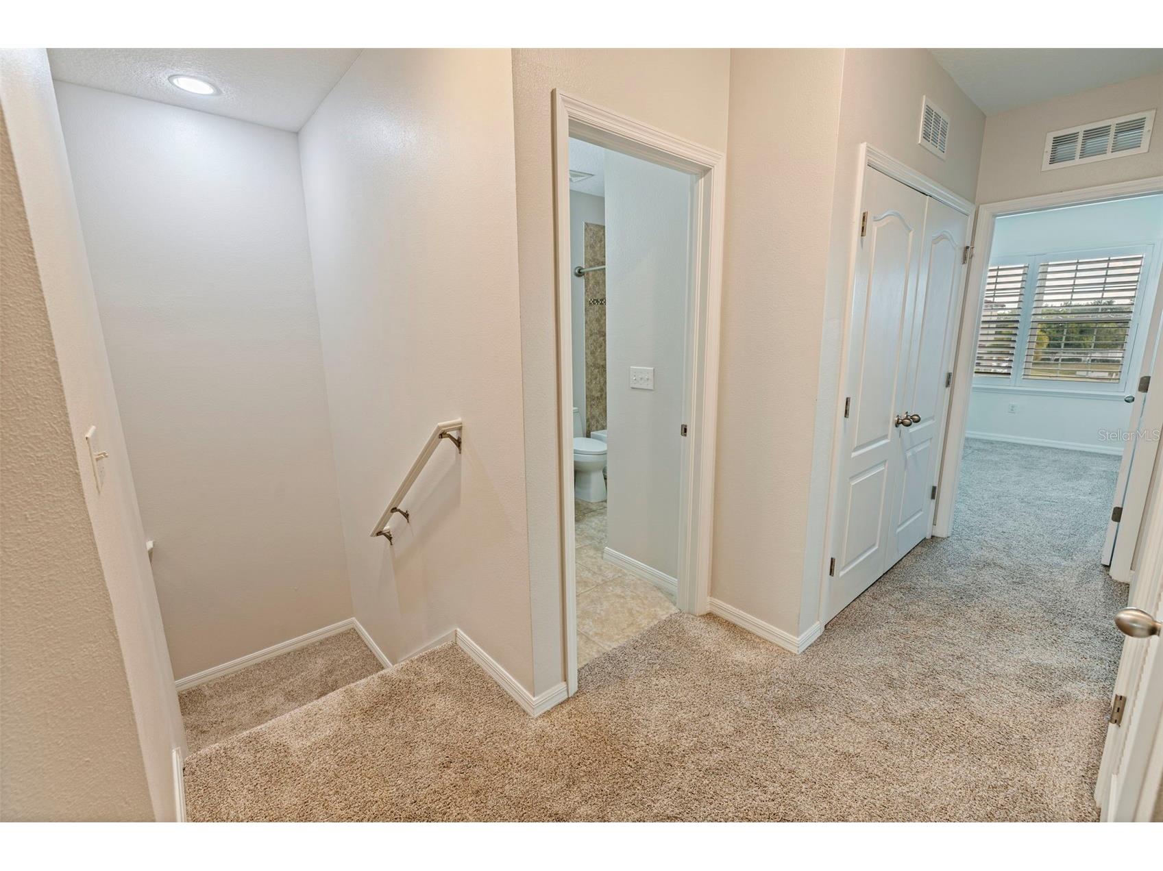 568 53rd Avenue N Saint Petersburg FL 33703 TB8507177 image17