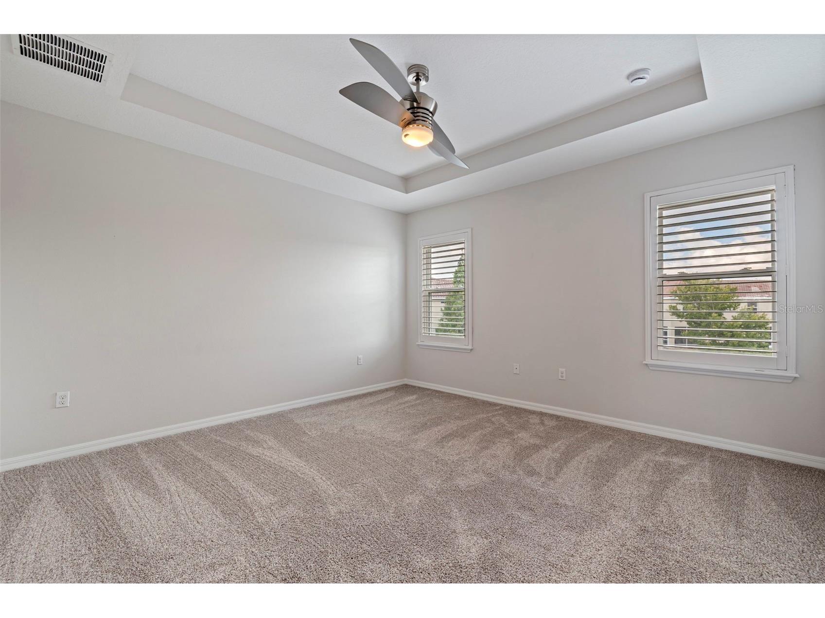 568 53rd Avenue N Saint Petersburg FL 33703 TB8507177 image19