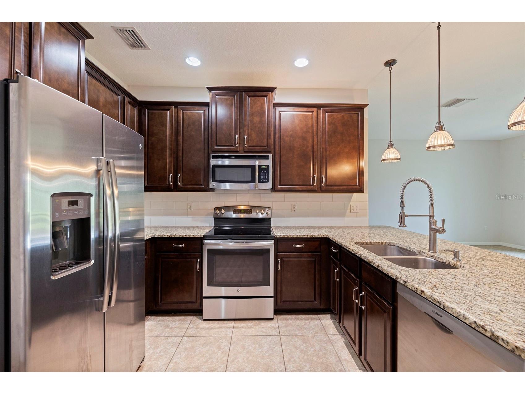 568 53rd Avenue N Saint Petersburg FL 33703 TB8507177 image7