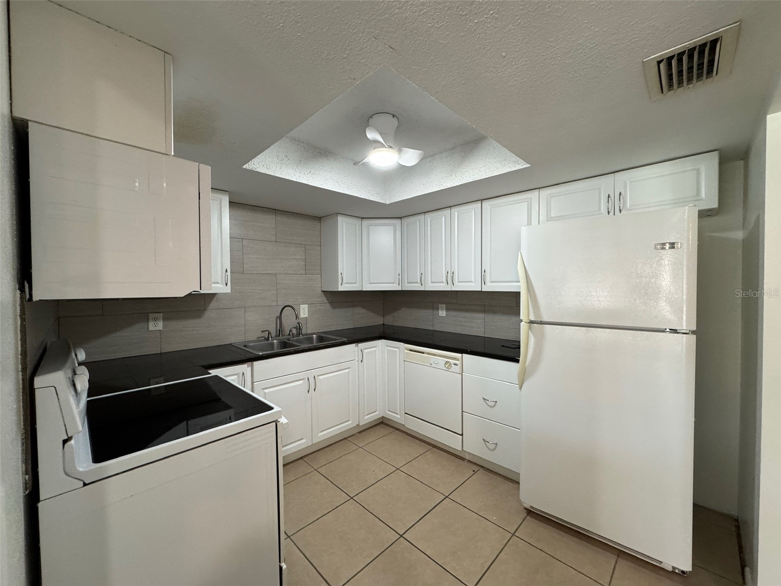 568 Bahia Circle #B Ocala FL 34472 O6377996 image4